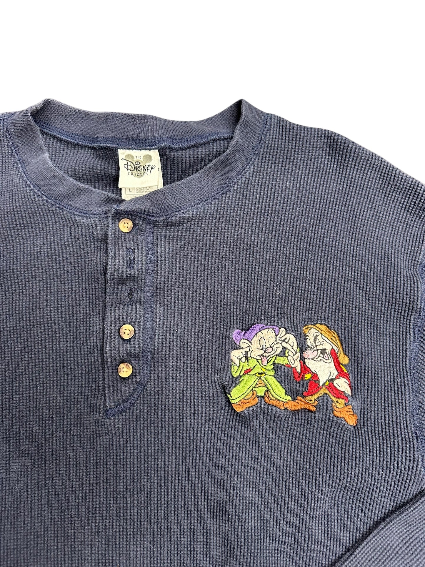 Vintage 90s Disney Snow White Seven Dwarves Embroidered Navy Thermal Long Sleeve Shirt Size