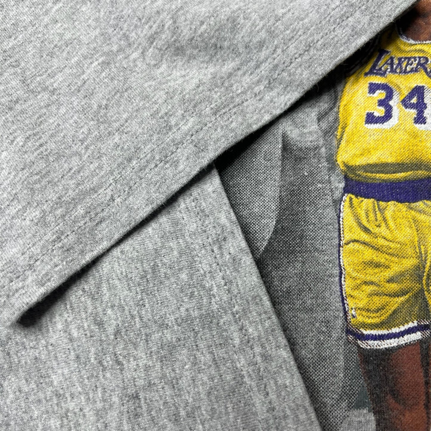 Vintage 90s Nutmeg LA Lakers Shaq name and player graphic tee XL