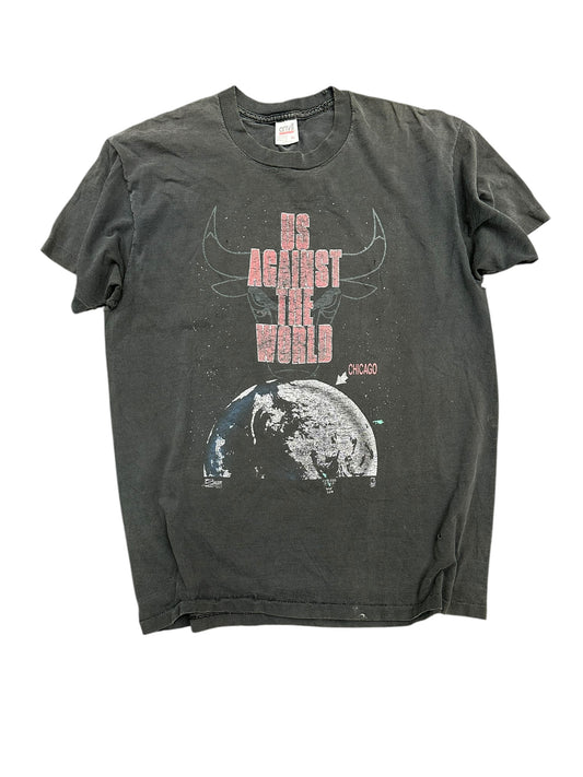 Vintage Chicago Bulls Distressed Us Against The World Graphic Tee Size XL
