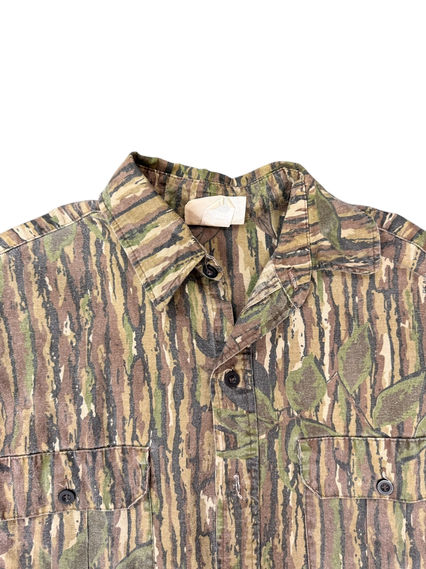Vintage Realtree Camo Button Up Size M