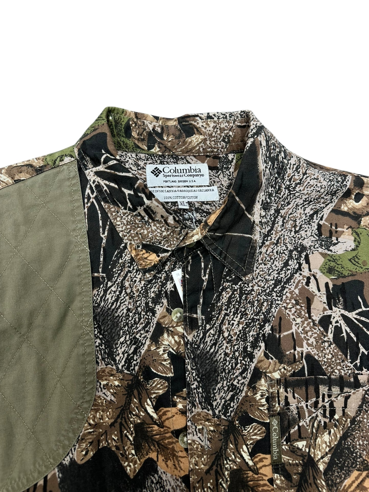 Vintage Columbia Woodland Camo w/Olive Green cut-n-sew Long Sleeved Button Up Shirt Size XL