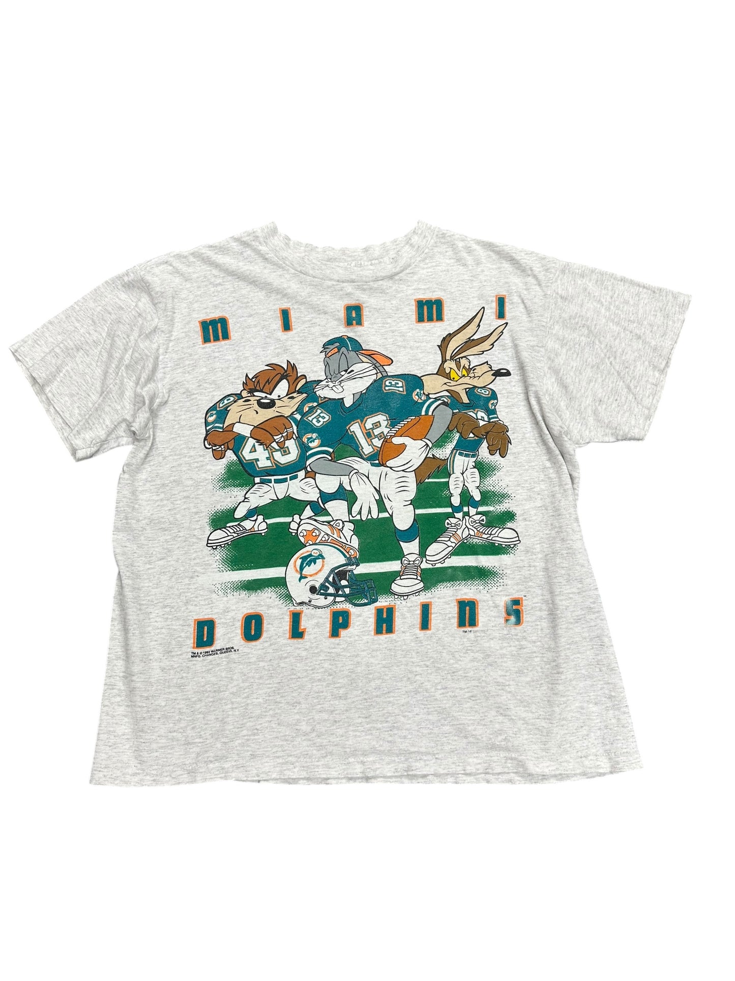 Vintage 90s Miami Dolphins Looney Tunes Football Tee Size L