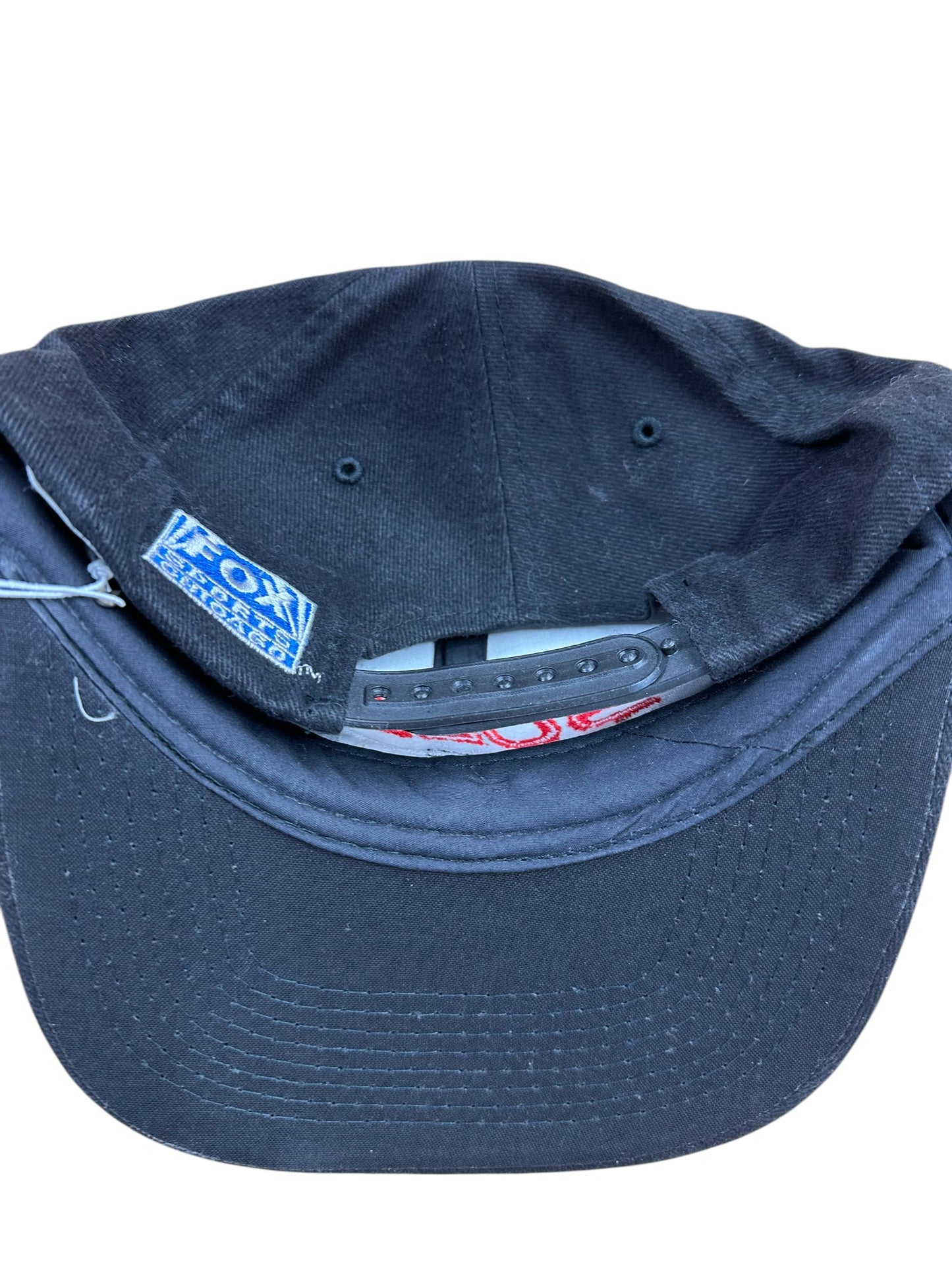 Vintage 90s NBA BULLS 'Championship Basketball' Embroidered Hat