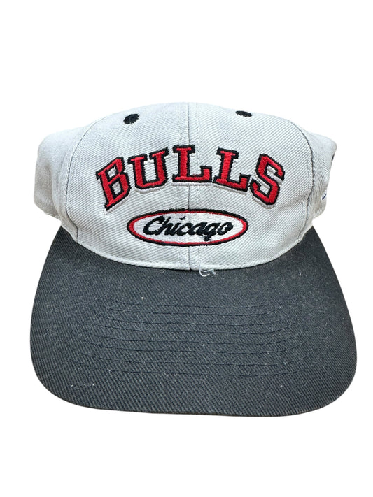 Vintage Chicago Bulls Embroidered Hat Grey Top Black Brim Hat