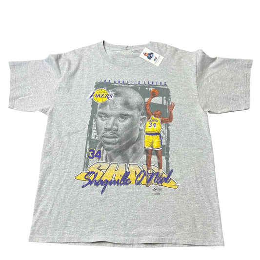 Vintage 90s Nutmeg LA Lakers Shaq name and player graphic tee XL
