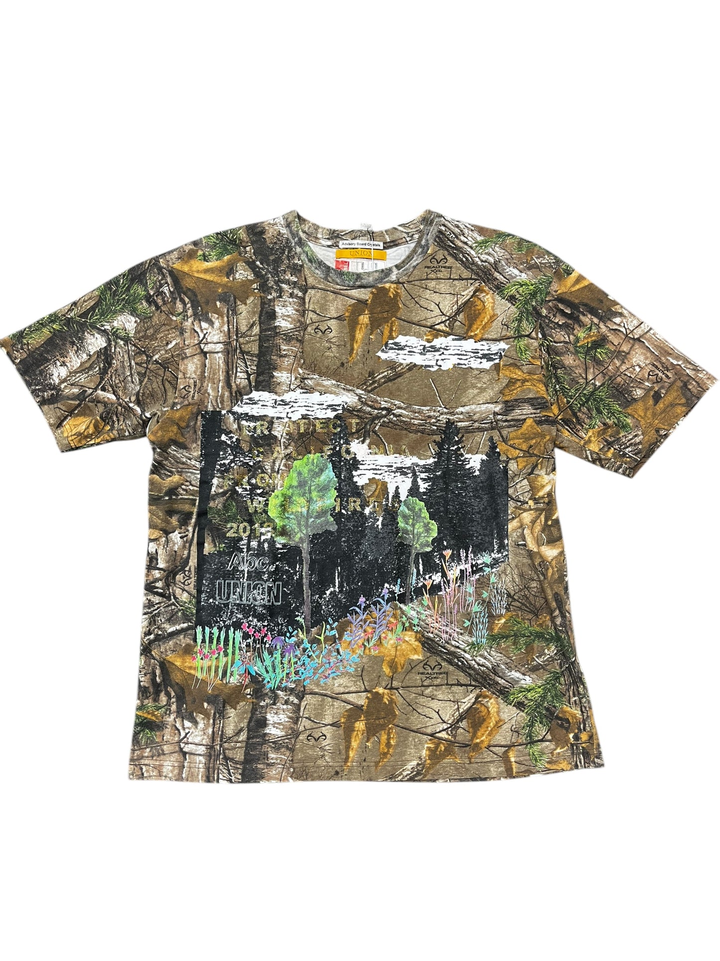 Advisory Board Crystals x Union Collab Camo Print Tee Size L