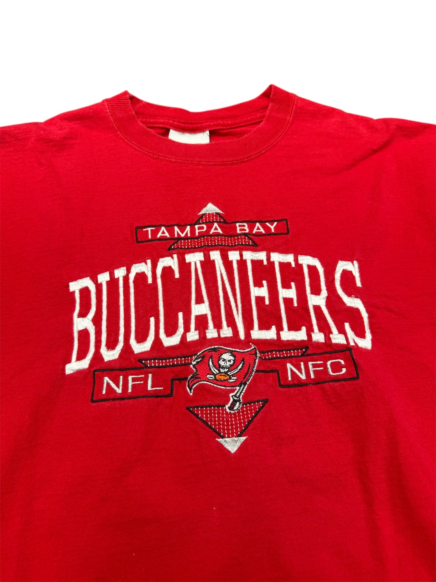 Vintage Buccaneers Embroidered NFL NFC Tee Size M