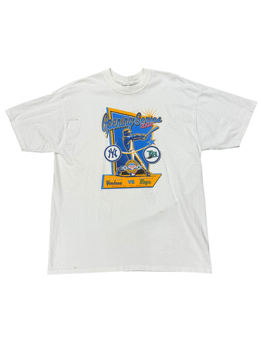 Distressed TB Rays Vs Yankees Tee Size XL